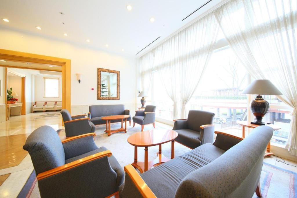 Wishton Hotel Yukari Sakura  Екстериор снимка